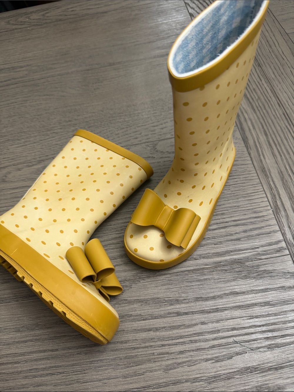 SweetHoney Yellow Polka Dot Kids Rain Boots with Decorative Bow